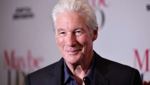 Richard Gere se siente mejor tras emergencia en México