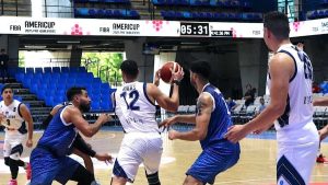 El Salvador vence a Guatemala en baloncesto