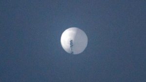 globo sospechoso en espacio EEUU