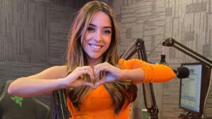 Pamela Zelaya se despidió de la cabina naranja de Exa