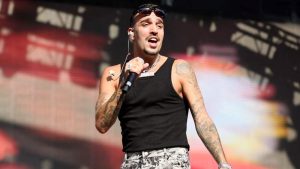 El cantante español, de 31 años, ha sido uno de los últimos artistas en confirmar su llegada a tierras cuscatlecas.