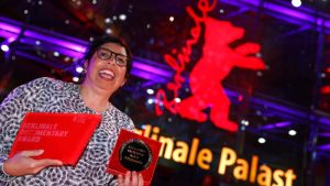 Salvadoreña Tatiana Huezo gana Mejor dirección y documental en la Berlinale