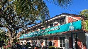 Universidad en Chalatenango denuncia cierre de 4 carreras sin respetar el debido proceso