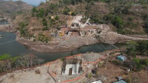 Dos puentes ofrecidos a comunidades de El Chaparral aún no están construidos