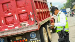 VMT registra más de 7,500 multas al transporte de carga en lo que va del año