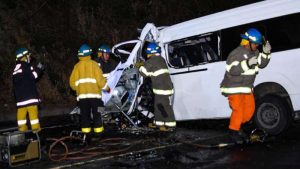 Conductor muere tras chocar con rastra en San Vicente