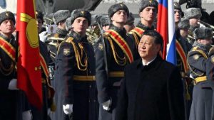Presidente chino Xi Jinping llega a Rusia para reunirse con Putin y hablar de Ucrania