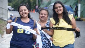 VIDEO: Así recibe la "Tribu salvadoreña" a Camilo