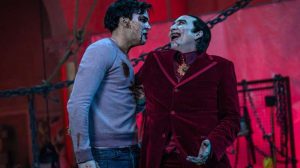 Nicolas Cage se transforma en Drácula y lidera estrenos de la semana