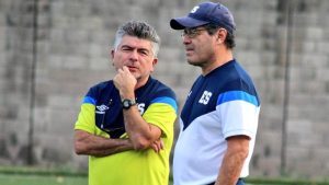 Selecta 02 Entrenamiento en la UES para Copa Oro