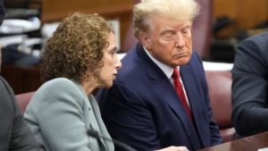 "Nunca pensé que esto pudiera ocurrir en Estados Unidos", Trump reacciona tras acusación de 34 cargos penales