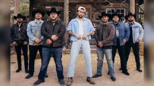 Grabar con Bad Bunny fue como "echar una piedra al cielo" dice Grupo Frontera