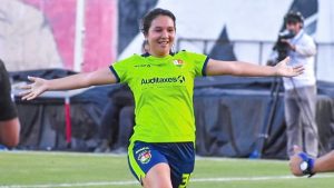 Liliana Payés cumple años, una heroína de Santa Tecla