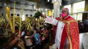 Ortega aumenta presión sobre Iglesia y expulsa a sacerdote por dirigir procesión