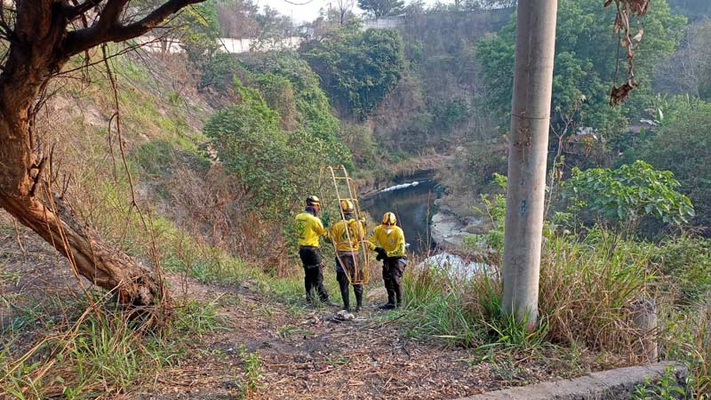 rescate-hombre-rio-tomayate-apopa16