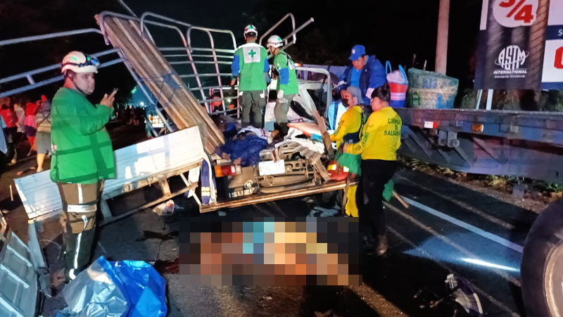 tres-muertos-accidente-autopista-carretera-comalapa-santo-tomas42