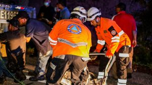 tres-muertos-accidente-autopista-carretera-comalapa-santo-tomas42
