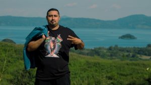 César Grande, el artista que impulsa el reggae en El Salvador