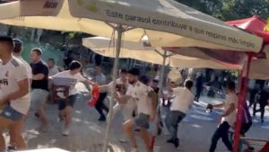 Afcionados del Real Madrid y Sevilla provocaron caos antes de la final de la Copa del Rey