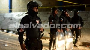 "La UMO estuvo de adorno", señalan aficionados sobre la tragedia en el Cuscatlán