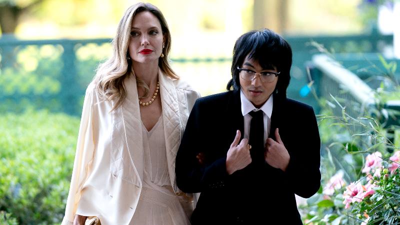 Angelina Jolie y su hijo Maddox