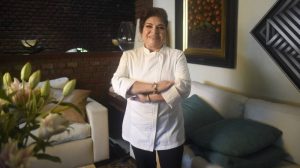 Chel salvadoreña en Los Ángeles Mayra Melgar
