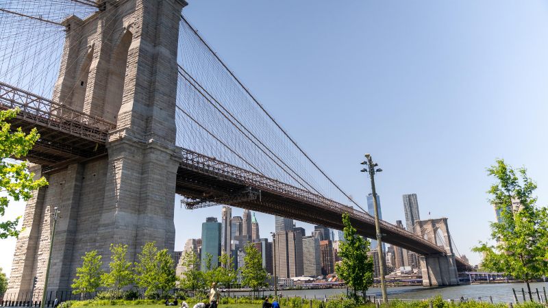 El Puente de Brooklyn cumple 140 años, y todo comenzó con unos ...