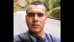 Presentarán hábeas corpus a favor de colombiano detenido por régimen de excepción