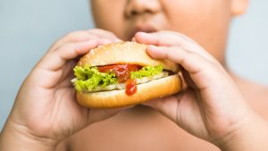 El Salvador tiene una prevalencia de sobrepeso y obesidad que alcanza el 68%