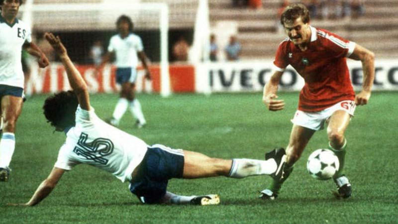 Hungria-vs-El-Salvador-goleada-espana-82-mundial12