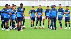 Selecta El Salvador Japon Entrenos