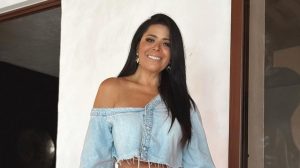 Verónica Guerrero es cuestionada por lucir llamativo atuendo