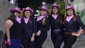Los mejores looks de los fanáticos de Christian Nodal