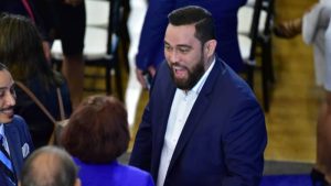 Empresa pagará deuda a alcaldía de San Salvador con publicidad