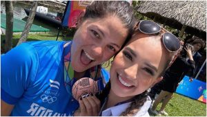 VIDEO. Irene Castillo comparte triunfo de Adriana Escobar