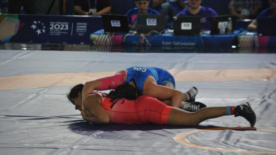 josselyn portillo lucha san salvador 2023 medalla bronce 02