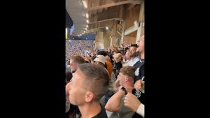 patetica aficion fans fanaticos manchester city champions league uefa video viral futbol football
