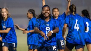 Selecta femenina activó el show en San Salvador 2023