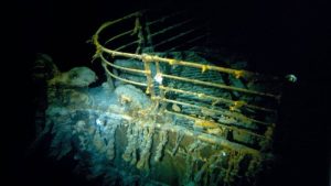 Búsquedas por el sumergible cerca del Titanic son "como ir al espacio"