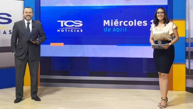 Ericka Siliézar y Eduardo Arévalo en TCSNoticias