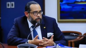 Comisión Política inicia entrevistas a candidatos a Corte de Cuentas