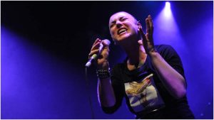 Sinead O'Connor, estrella del pop y adicta a la polémica
