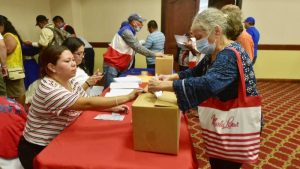 Disminuye participación en elecciones internas de partidos, según informe
