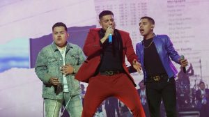 Grupo Firme ya está en el estadio Cuscatlán