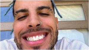 Rauw Alejandro la rompe con "Playa Saturno"