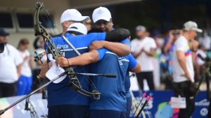 Tiro con arco logra un bronce contra campeones mundiales