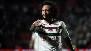Marcelo lesionó a jugador de Argentinos