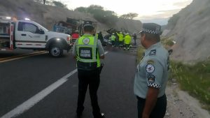 En México son comunes los accidentes de automotores con migrantes.
