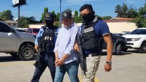 Salvadoreño detenido en Honduras por estafar a familia con más de $20,000