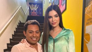 VIDEO. Salvita TV se codea con Nadia Ferreira en obra de teatro en Miami